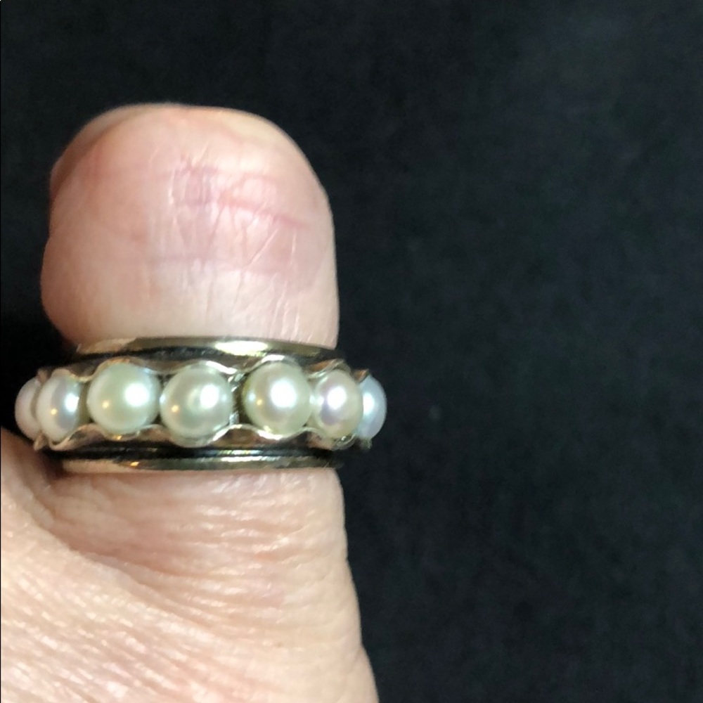 Silpada R2209 Nested Pearl Ring